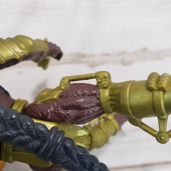 Predator Spiked Tail Ultimate Alien Hunter Action Figure Kenner 5.5 Inch 1994 - Picture 7 of 9